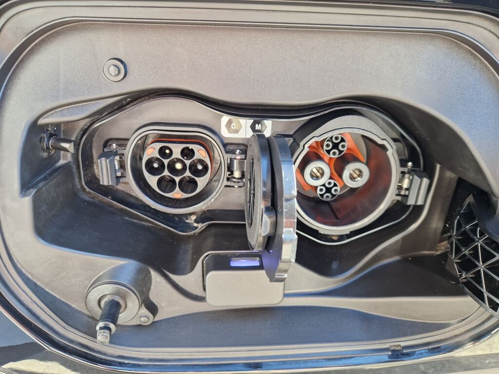 Mitsubishi Ostatní SUV / Terénní 2,4 l 138 kw