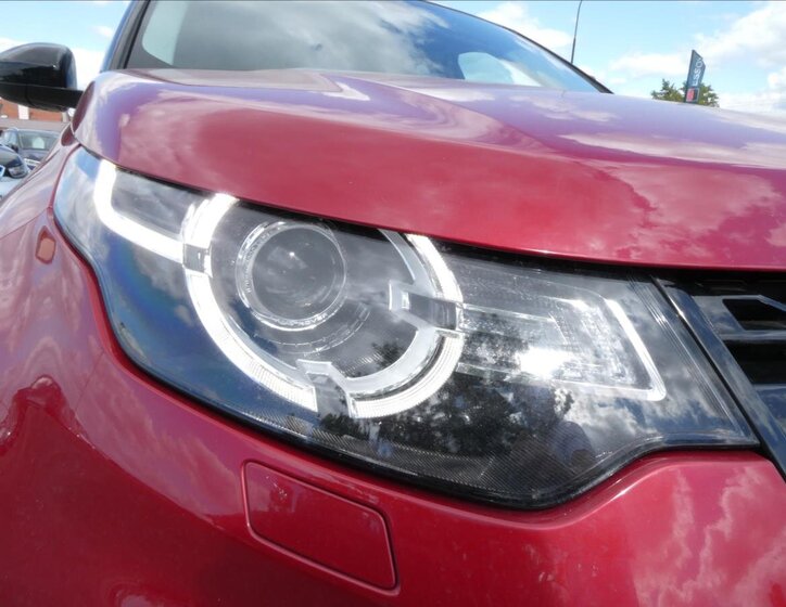 Land Rover Discovery Sport SUV / Terénní 2,0 l 110 kw