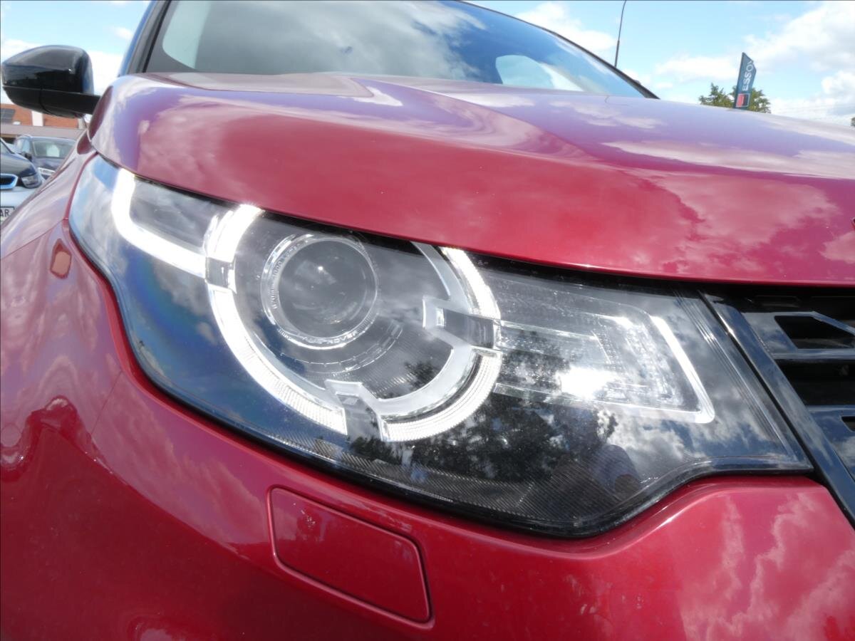Land Rover Discovery Sport SUV / Terénní 2,0 l 110 kw