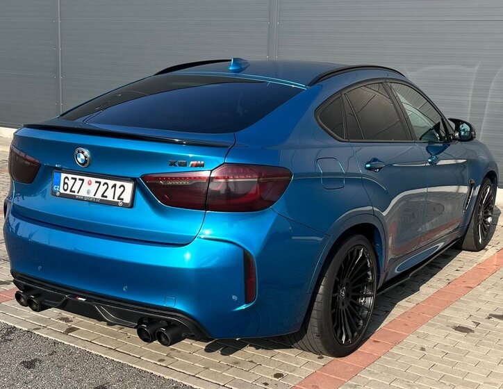 BMW X6 SUV / Terénní 4,4 l 512 kw
