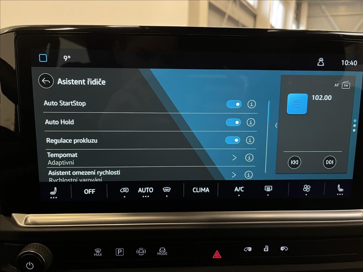 Volkswagen Caravelle Kombi 2,0 l 110 kw