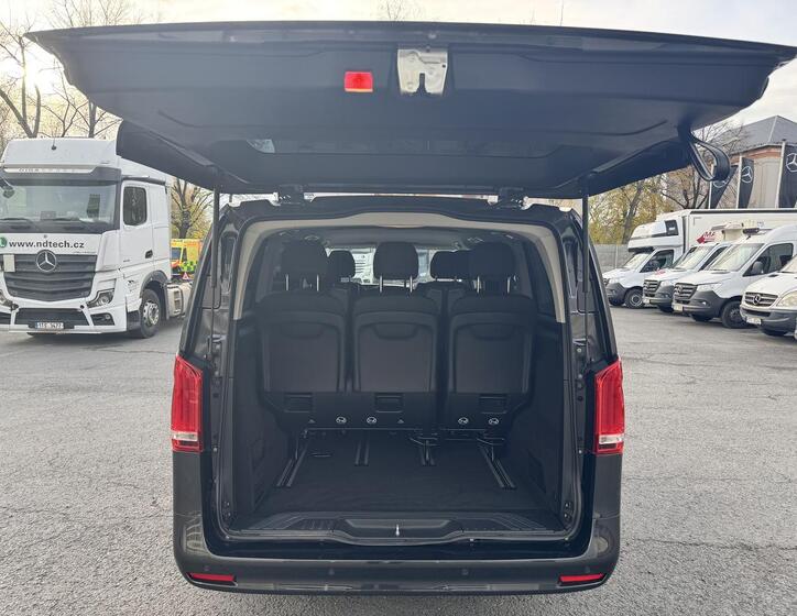 Mercedes-Benz Vito 9