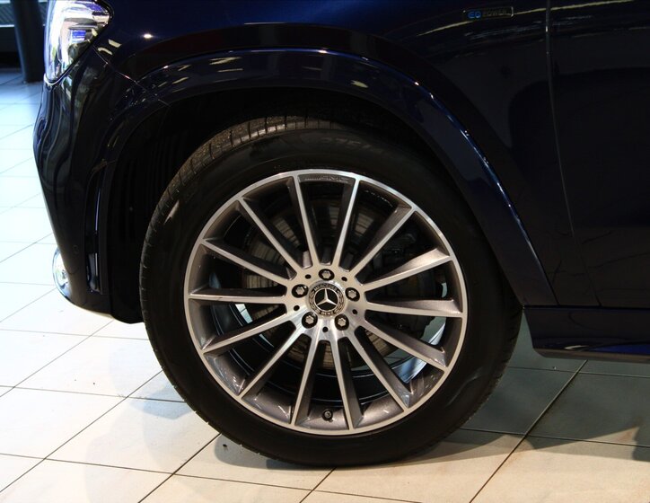 Mercedes-Benz GLE 27