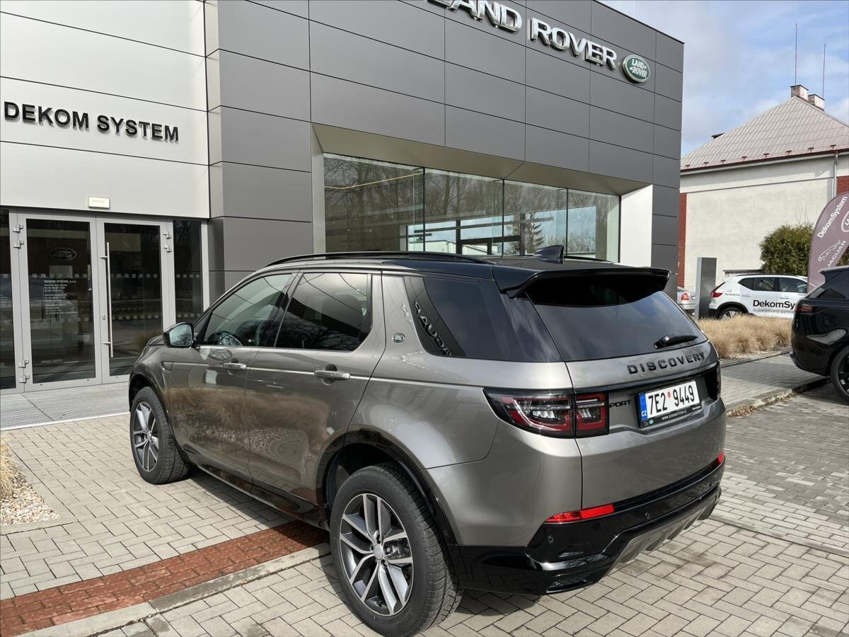 Land Rover Discovery Sport SUV 2,0 l 147 kw