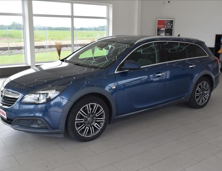 Opel Insignia 1
