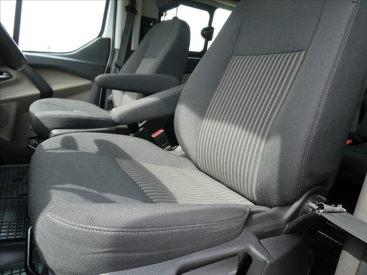 Ford Tourneo Custom Ostatní 2,0 l 96 kw