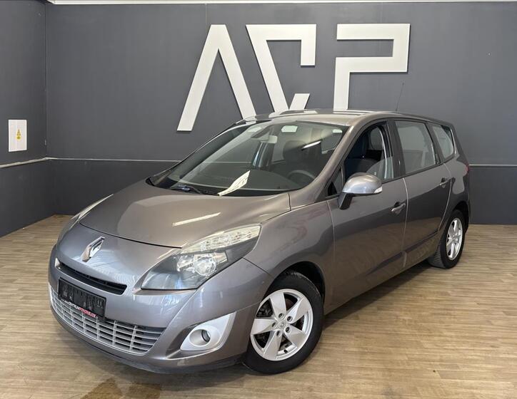 Renault Grand Scénic 1