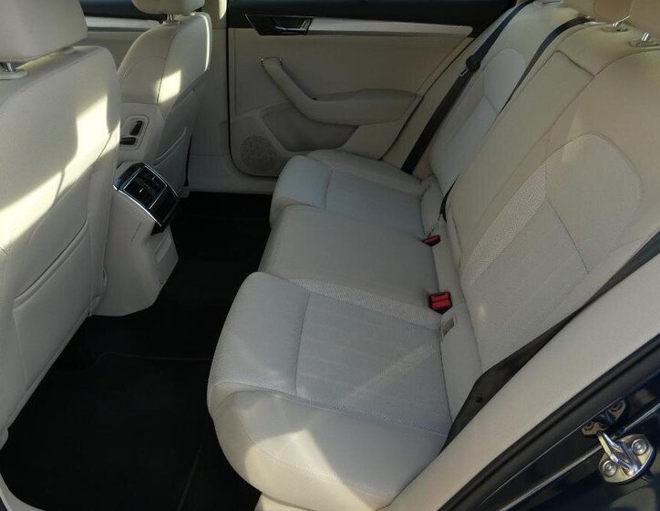 Škoda Superb Kombi 2,0 l 140 kw