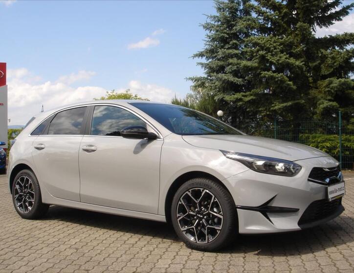 KIA Ceed 1