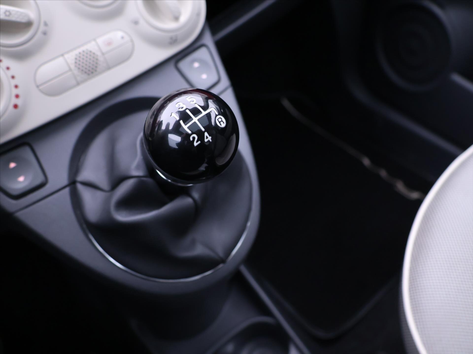 Fiat 500 Hatchback 1,2 l 51 kw