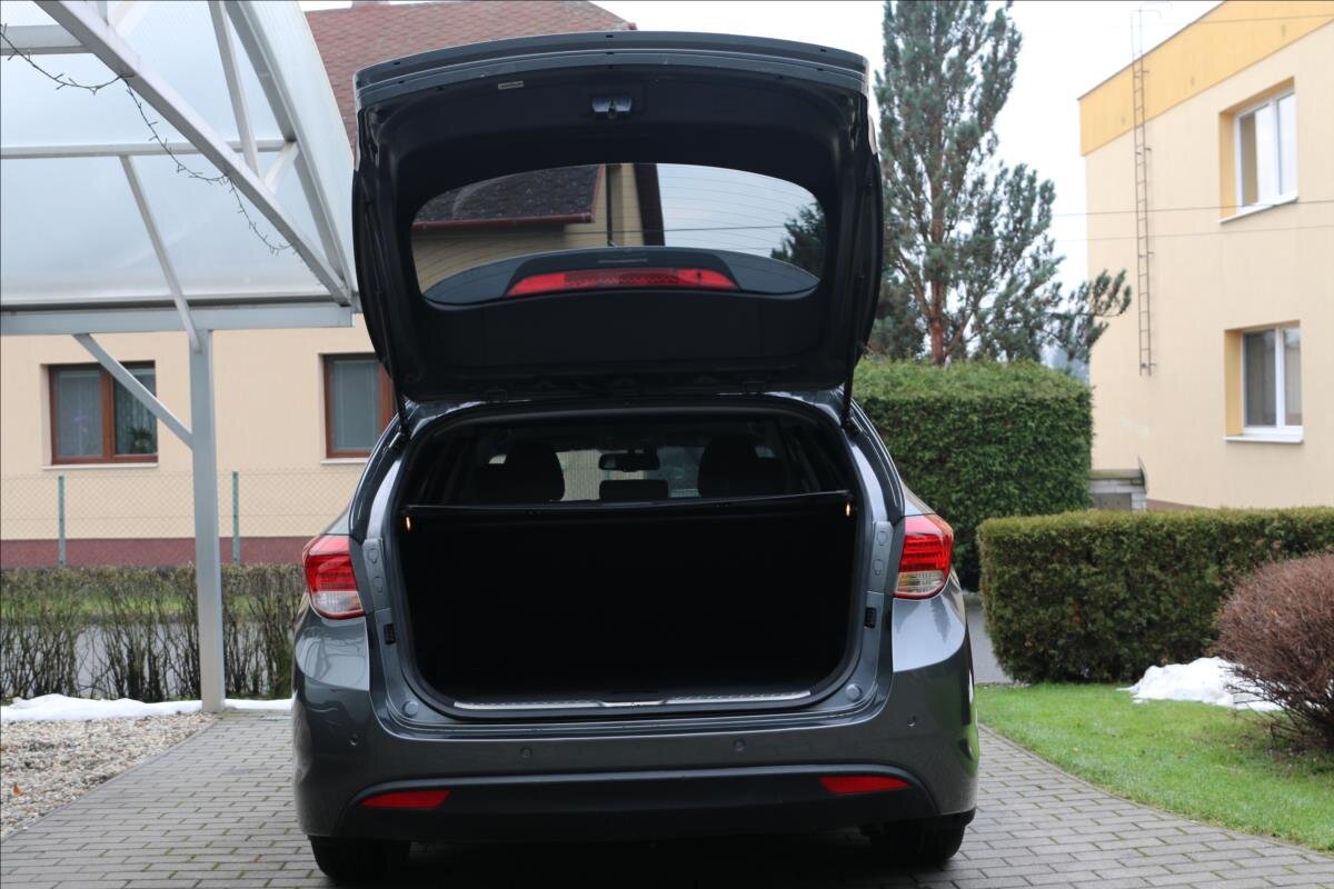 Hyundai i40 Kombi 1,7 l 100 kw