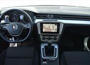 Volkswagen Passat Kombi 1,6 l 88 kw