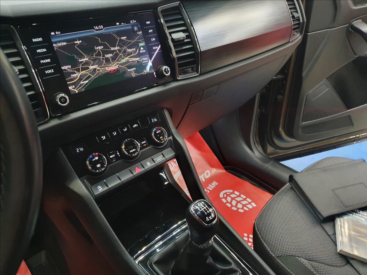 Škoda Kodiaq SUV / Terénní 1,4 l 110 kw