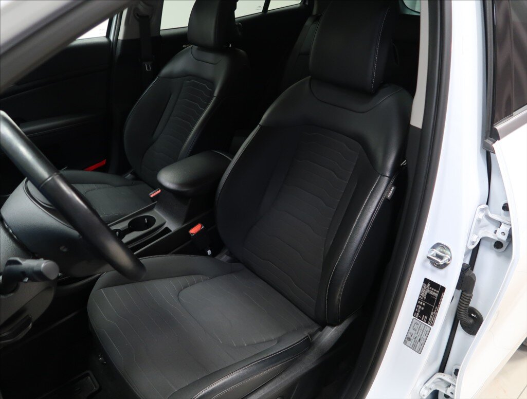 KIA Sportage SUV / Terénní 1,6 l 110 kw