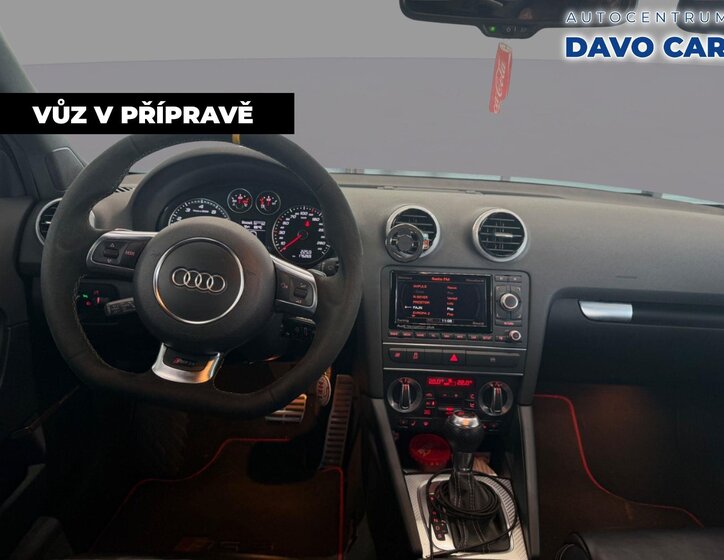Audi RS 3 Hatchback 2,5 l 294 kw
