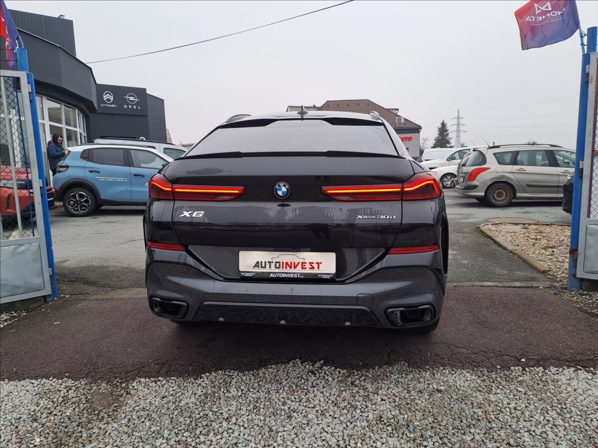 BMW X6 SUV 3,0 l 210 kw