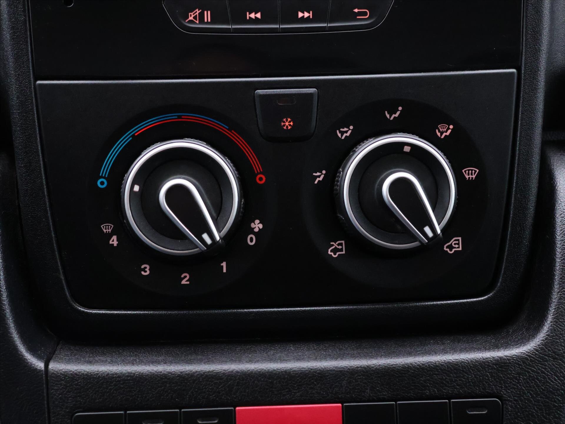 Peugeot Boxer Skříň 2,0 l 96 kw