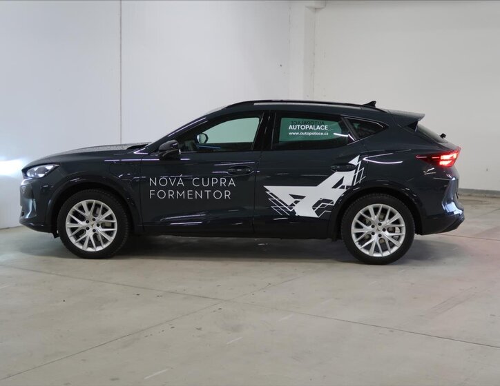 Cupra Formentor SUV / Terénní 1,5 l 200 kw