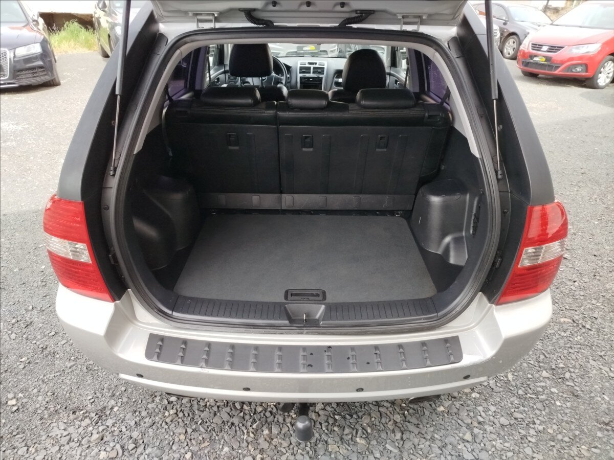 KIA Sportage SUV / Terénní 2,0 l 103 kw