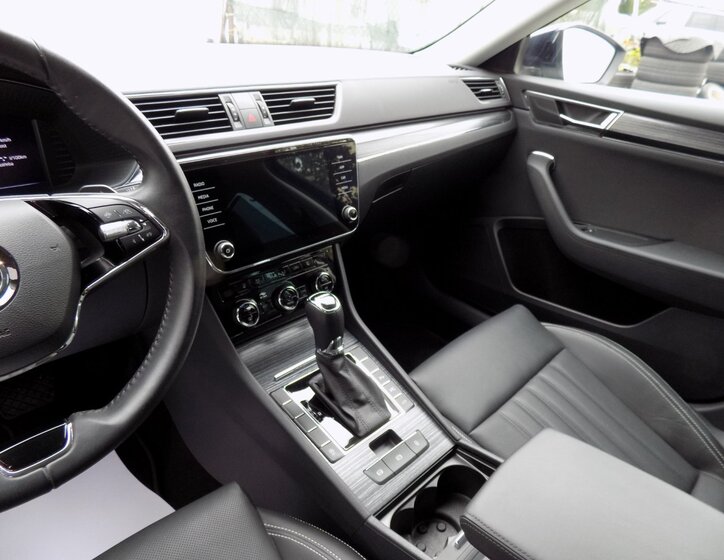 Škoda Superb 25