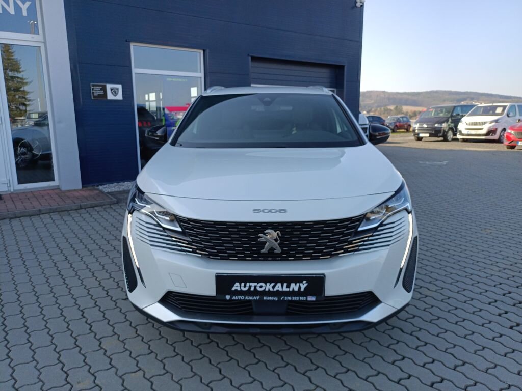 Peugeot 5008 SUV / Terénní 1,2 l 96 kw