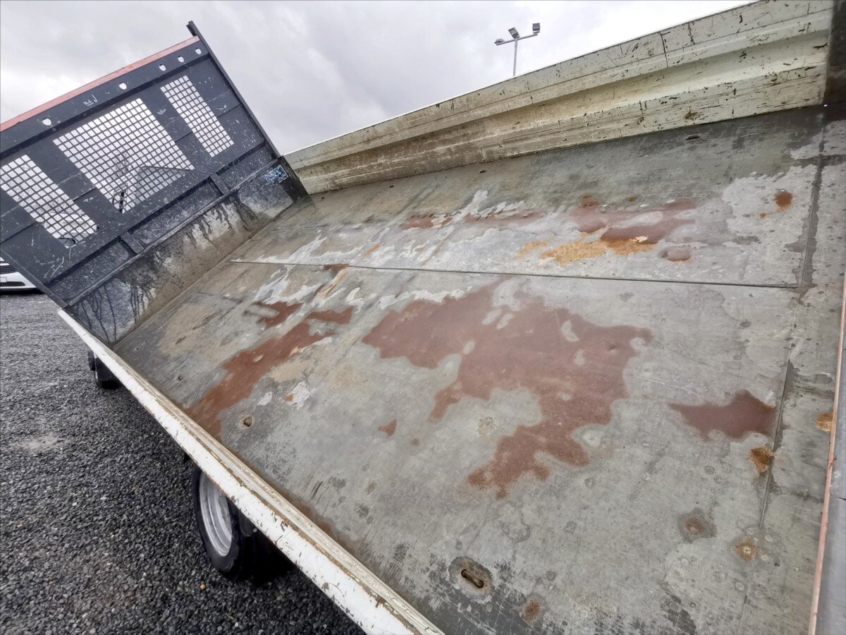 Iveco Daily Sklápěč 3,0 l 132 kw