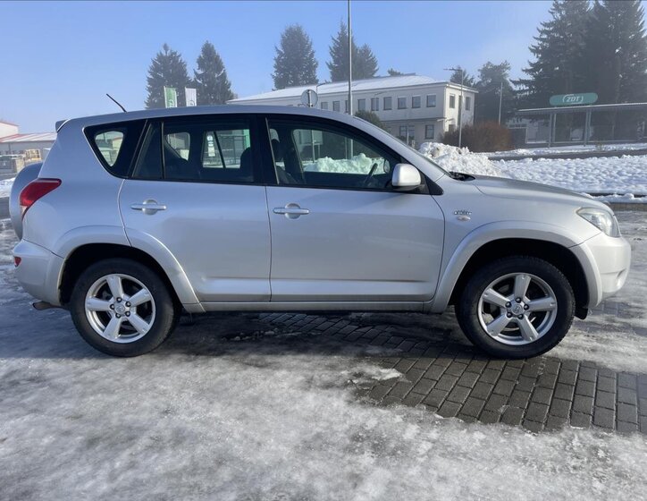 Toyota RAV4 34