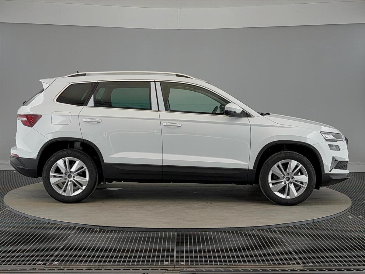 Škoda Karoq SUV / Terénní 1,5 l 110 kw