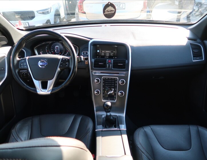 Volvo XC60 15