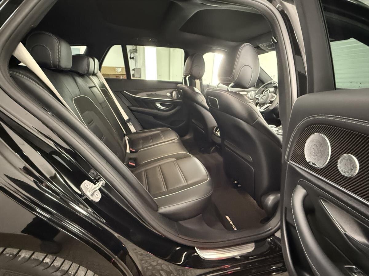 Mercedes-Benz Třídy E Kombi 4,0 l 450 kw