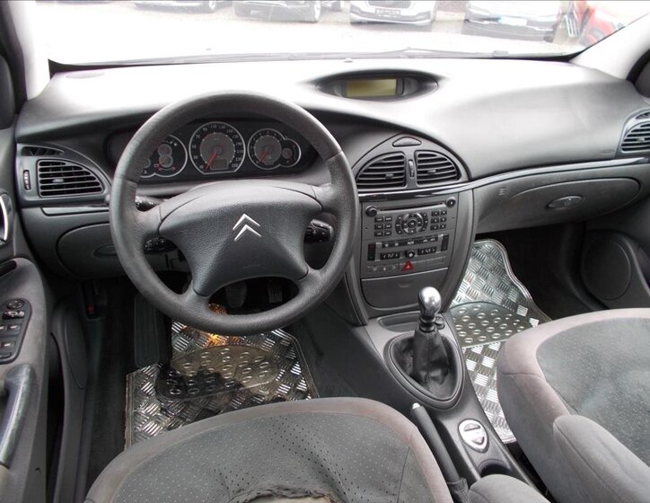 Citroën C5 Sedan / Limuzína 2,0 l 100 kw