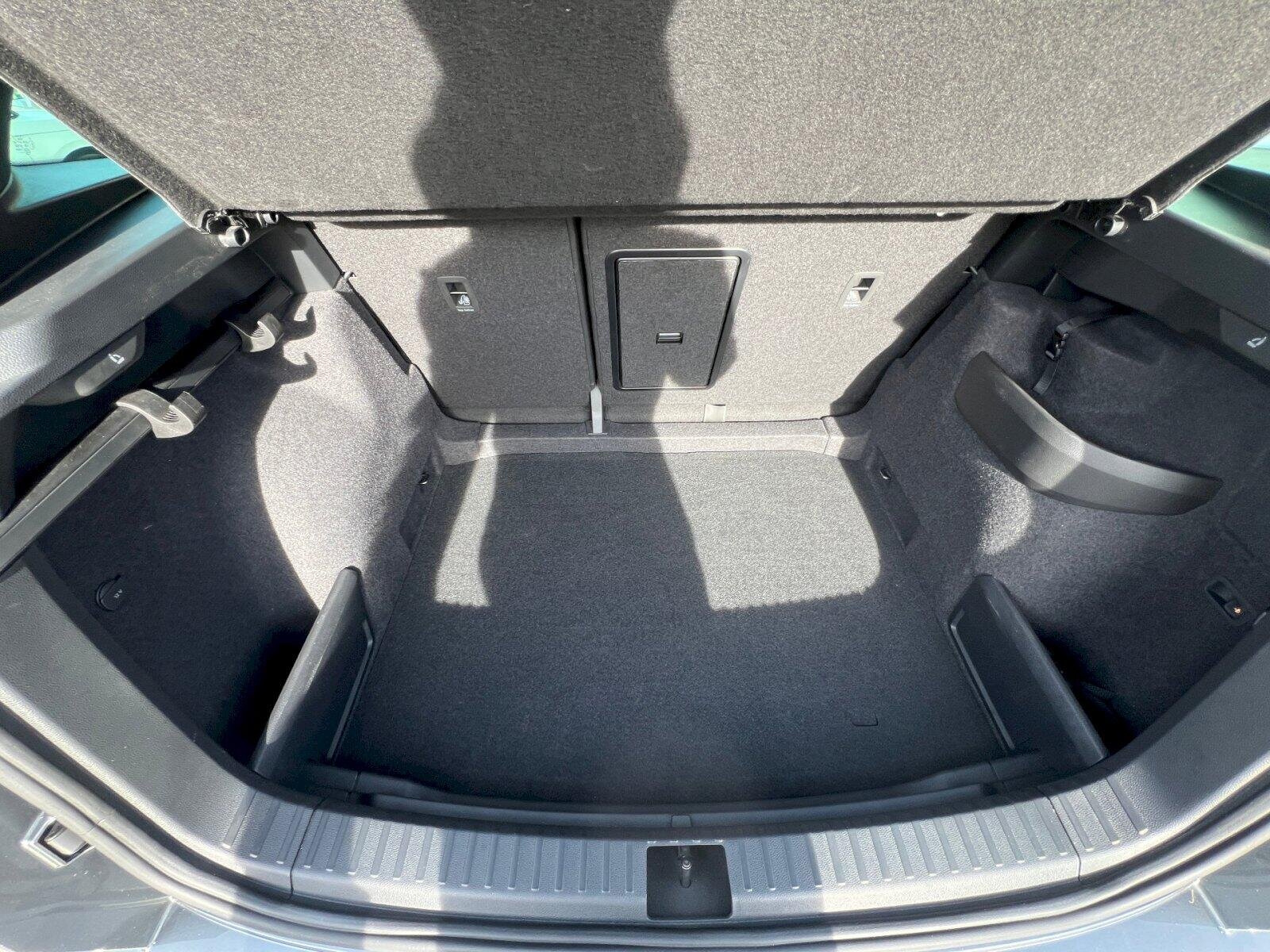 Škoda Karoq SUV 1,5 l 110 kw