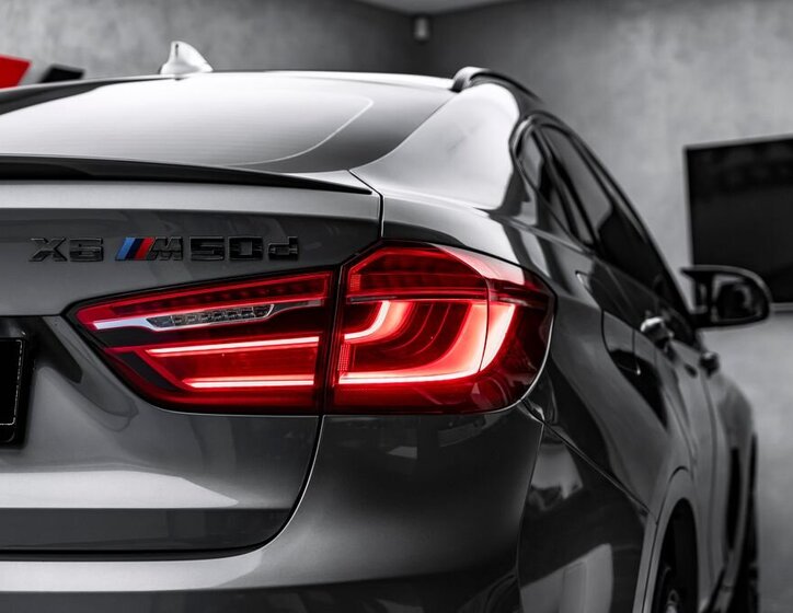 BMW X6 SUV / Terénní 3,0 l 280 kw