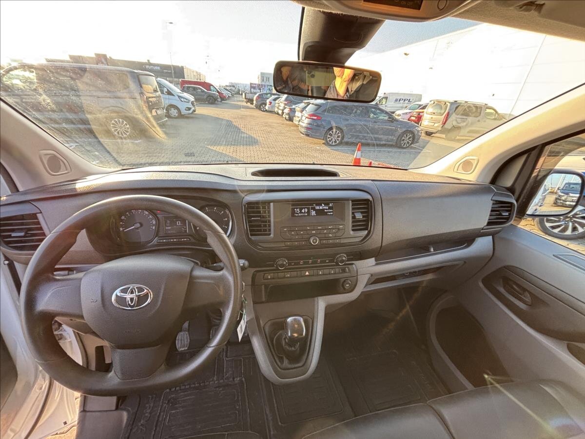 Toyota ProAce Skříň 2,0 l 90 kw