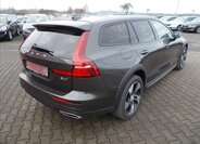 Volvo V60 Kombi 2,0 l 145 kw