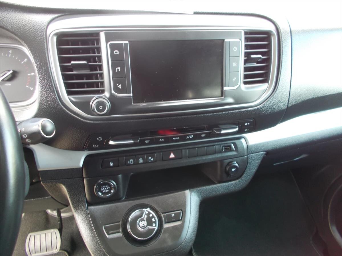 Peugeot Traveller MPV 2,0 l 130 kw