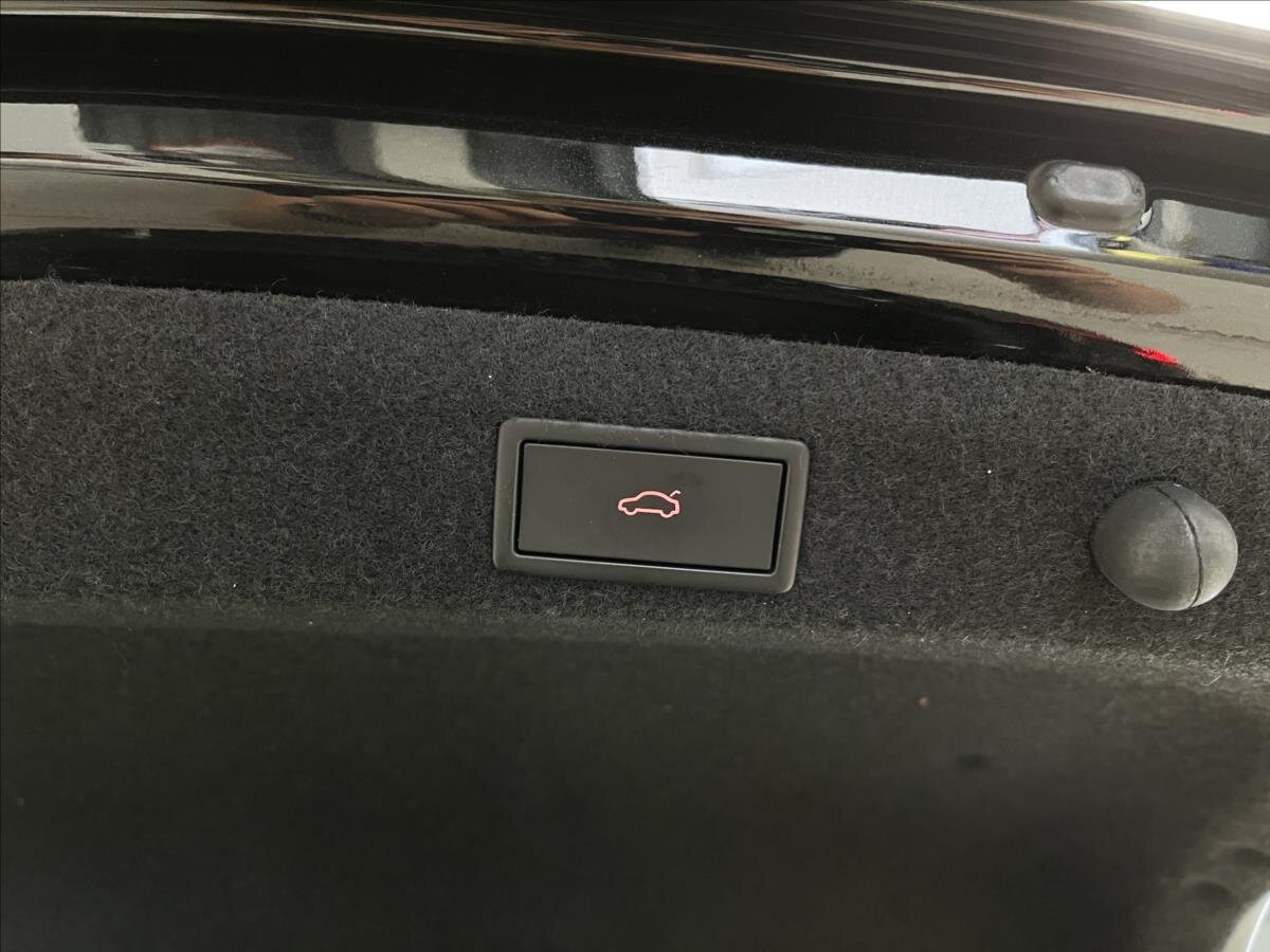 Škoda Octavia Liftback 2,0 l 110 kw