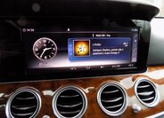 Mercedes-Benz Třídy E 32