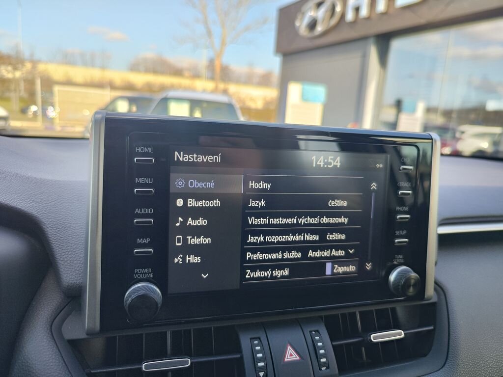 Toyota RAV4 SUV 2,5 l 163 kw