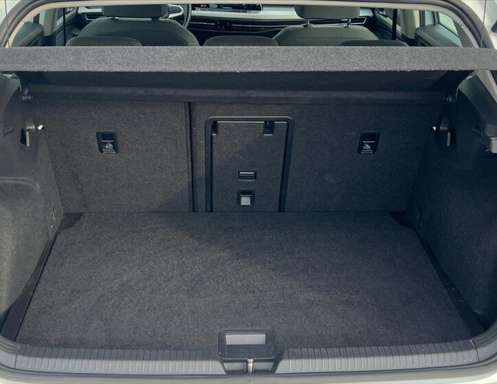 Volkswagen Golf Hatchback 1,5 l 96 kw