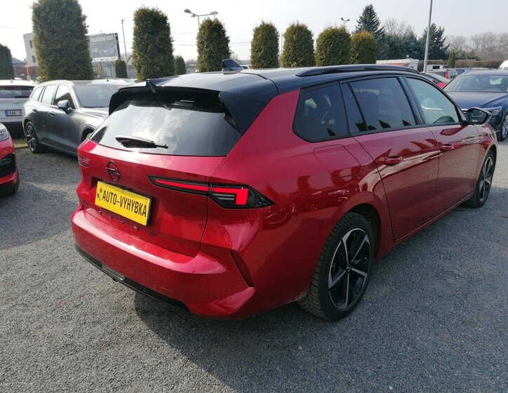 Opel Astra Kombi 1,5 l 96 kw