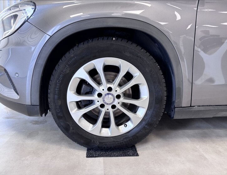 Mercedes-Benz GLA Kombi 1,6 l 90 kw