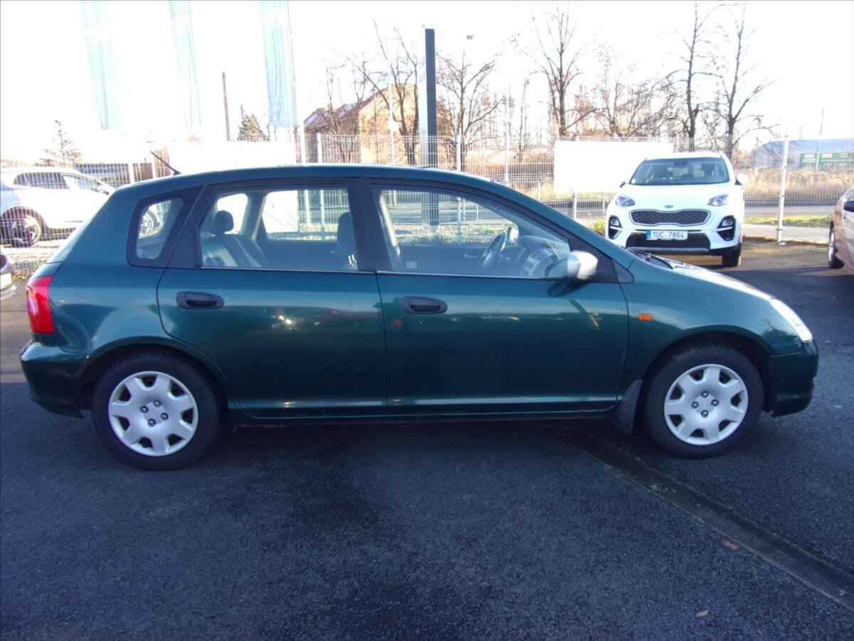 Honda Civic Hatchback 1,7 l 74 kw