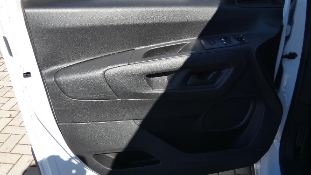 Peugeot Partner Užitková 1,5 l 75 kw