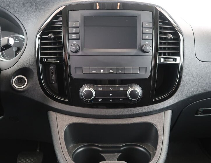 Mercedes-Benz Vito VAN / Minibus 2,0 l 100 kw