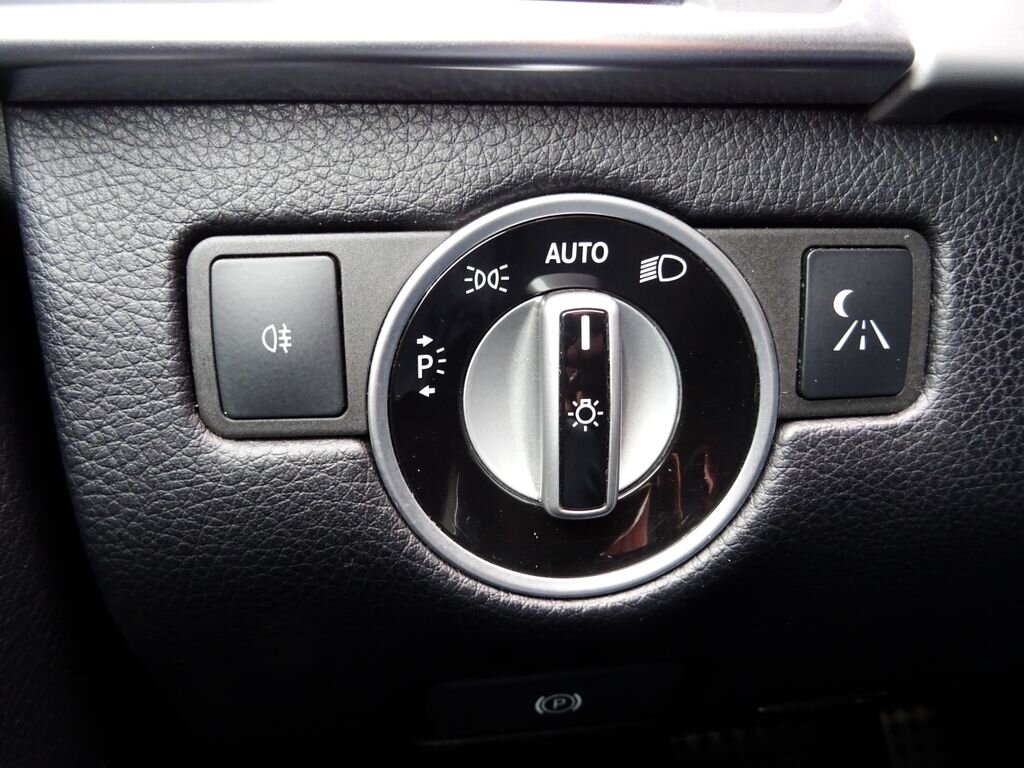 Mercedes-Benz Třídy M SUV / Terénní 3,0 l 190 kw