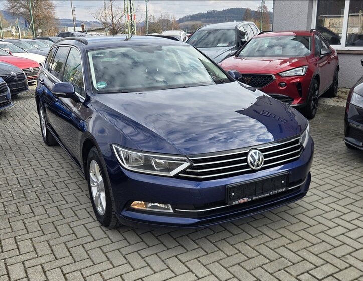 Volkswagen Passat Kombi 2,0 l 110 kw