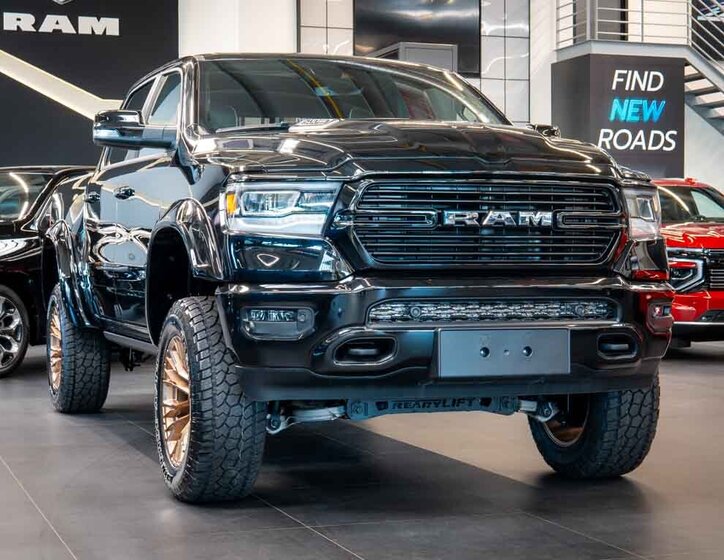 Dodge RAM Pick-up 5,7 l 291 kw