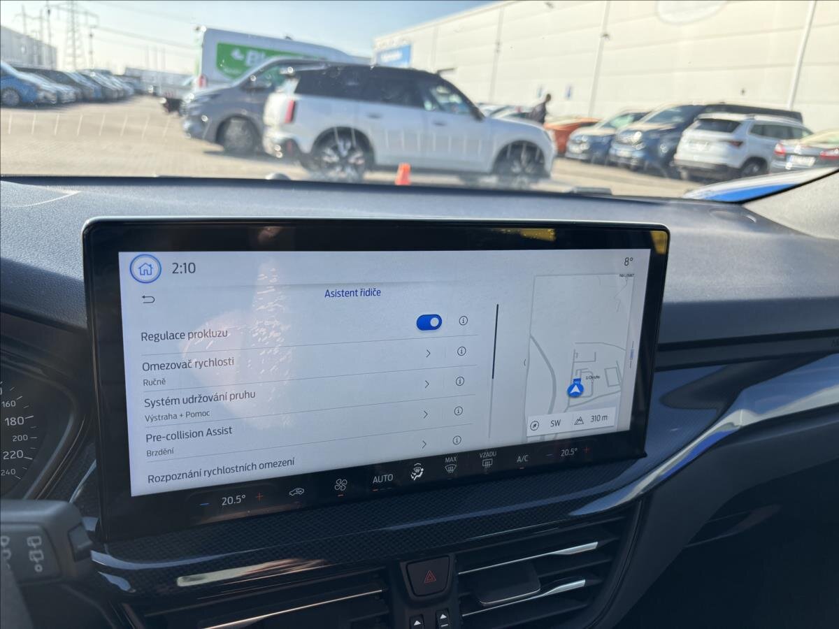 Ford Focus Kombi 998,0 92 kw