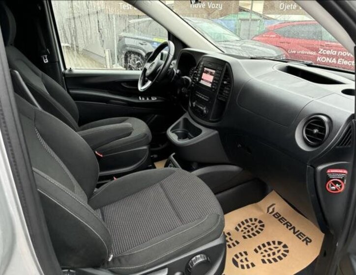 Mercedes-Benz Vito MPV 2,0 l 120 kw